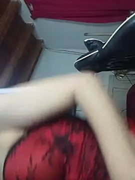 Snapshot of BrennWolf chatting on August 9, 10:04 pm BrennWolf online show from August 9, 10:04 pm