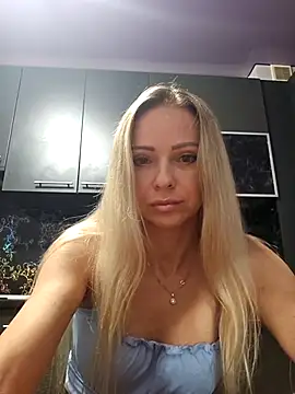 GhostLily1 online show from August 5, 11:17 pm