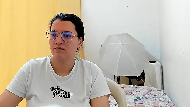 MARILYN GARCIA online show from May 28, 4:26 pm