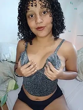 Snapshot of NatashaBorghese chatting on August 7, 6:32 pm NatashaBorghese online show from August 7, 6:32 pm