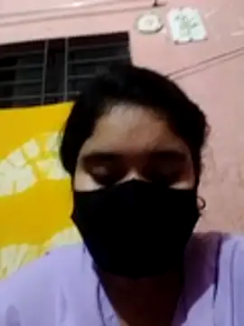 Snapshot of nadia_ahmed chatting on August 7, 8:33 pm nadia ahmed online show from August 7, 8:33 pm