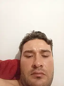 Snapshot of elreydelsexxx chatting on August 8, 4:14 am elreydelsexxx online show from August 8, 4:14 am