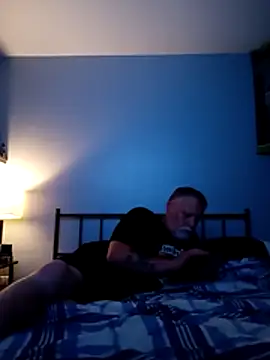 slickdick420000 online show from August 8, 7:32 am