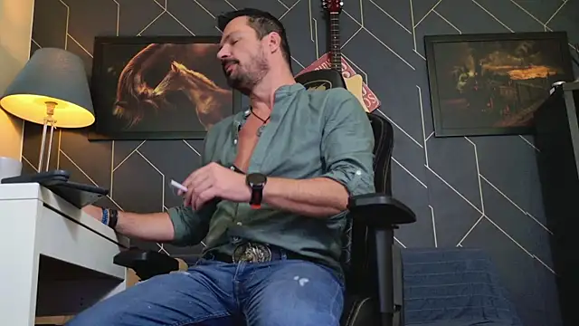 ChrisKox online show from October 30, 5:20 am