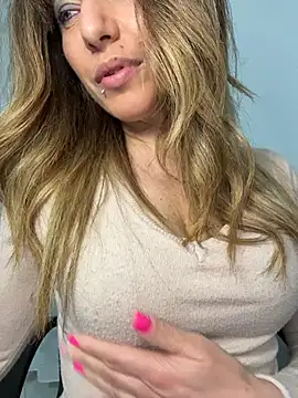 sexylenia online show from April 6, 10:44 pm