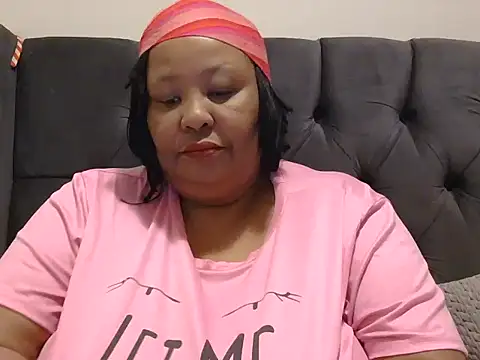 Snapshot of nancy111 chatting on January 16, 1:53 am nancy111 online show from January 16, 1:53 am