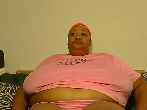 Snapshot of nancy111 chatting on February 10, 2:21 pm nancy111 online show from February 10, 2:21 pm