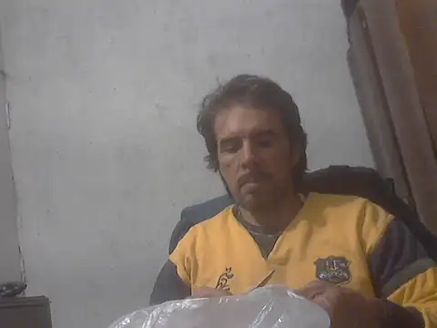 Snapshot of el_principe_hot chatting on September 22, 1:29 am el principe hot online show from September 22, 1:29 am