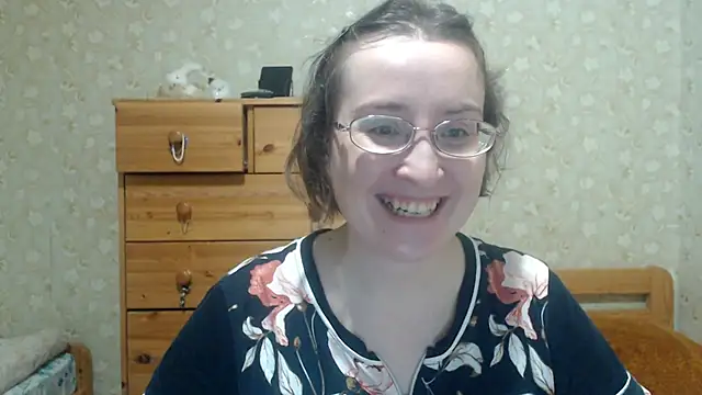 Smart Rose online show from March 5, 6:59 pm