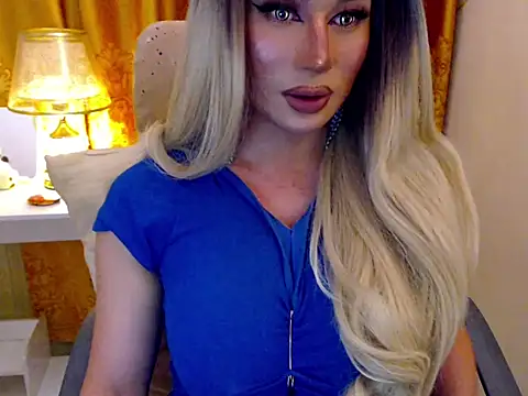 Snapshot of yourmistressofevil69 chatting on April 11, 7:07 pm yourmistressofevil69 online show from April 11, 7:07 pm