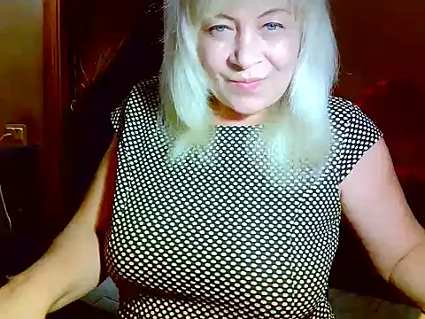 Snapshot of AgoniA7 chatting on June 26, 6:34 pm AgoniA7 online show from June 26, 6:34 pm