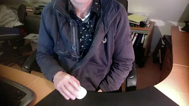 outlaw200 online show from December 1, 8:53 pm