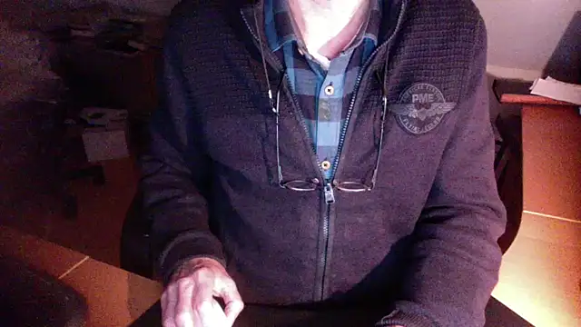 outlaw200 online show from December 29, 3:57 pm