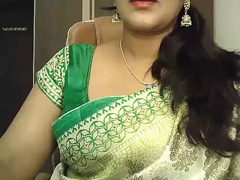 Snapshot of Spandana_Sweety chatting on October 27, 6:06 am Spandana Sweety online show from October 27, 6:06 am