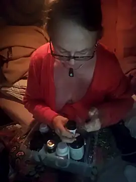 MucMilf59 online show from April 15, 7:54 pm