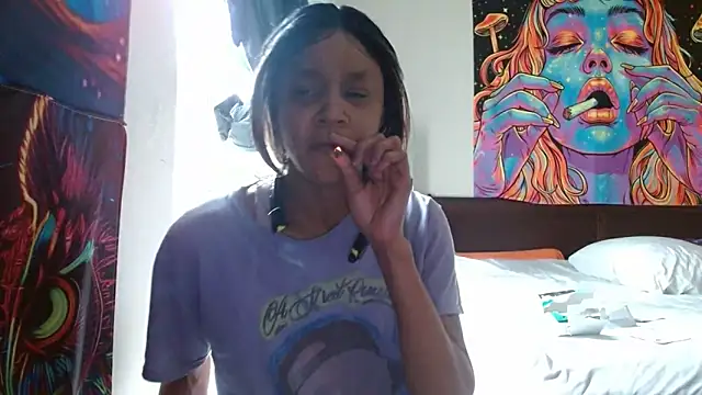 Snapshot of EnticingAaliyah chatting on February 28, 6:53 pm EnticingAaliyah online show from February 28, 6:53 pm