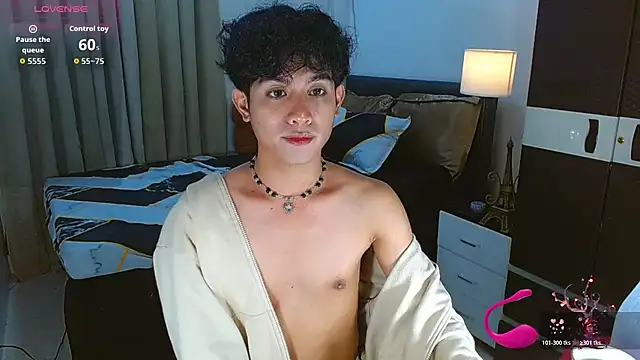 WildestTwink online show from February 26, 7:02 pm