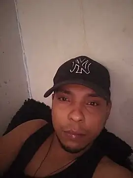 Snapshot of Corleone489 chatting on July 15, 2:55 pm Corleone489 online show from July 15, 2:55 pm