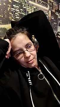 rposhta1991 online show from April 7, 7:03 pm