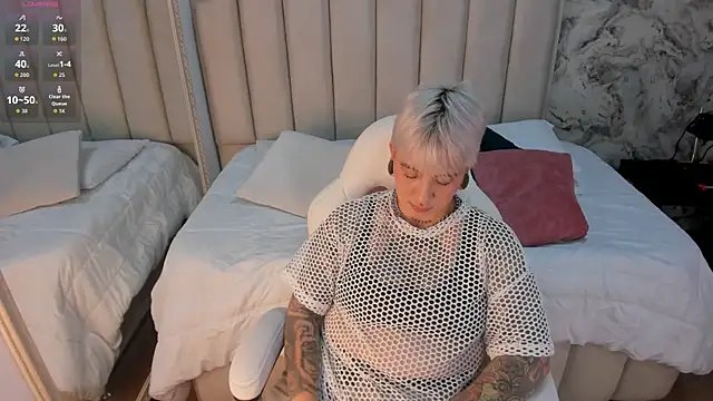 Snapshot of amy_ink chatting on September 16, 11:22 am amy ink online show from September 16, 11:22 am