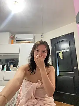 asianmystery203 online show from February 17, 1:47 am