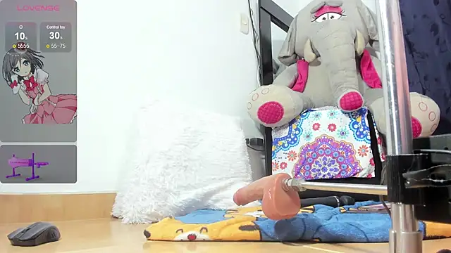 ReyleDoll online show from April 18, 11:38 pm