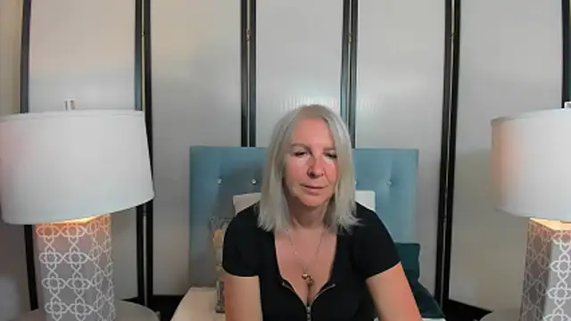 EricaTop online show from May 28, 8:17 pm