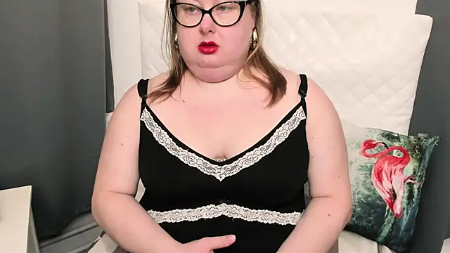 dirtyBonnie online show from February 3, 7:51 am