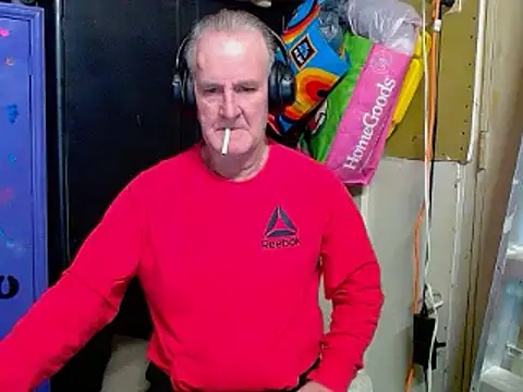 Snapshot of Sweet_Sexy1963 chatting on February 15, 11:14 pm Sweet Sexy1963 online show from February 15, 11:14 pm