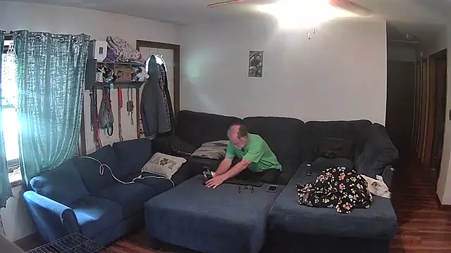 Snapshot of Sweet_Sexy1963 chatting on September 24, 2:53 pm Sweet Sexy1963 online show from September 24, 2:53 pm