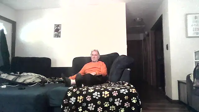 Snapshot of Sweet_Sexy1963 chatting on October 14, 2:29 pm Sweet Sexy1963 online show from October 14, 2:29 pm