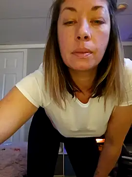 Snapshot of _NinaLuvSins_ chatting on January 14, 2:53 pm  NinaLuvSins  online show from January 14, 2:53 pm