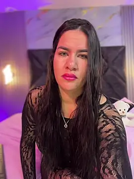 Zafira Alabi online show from February 15, 11:52 am