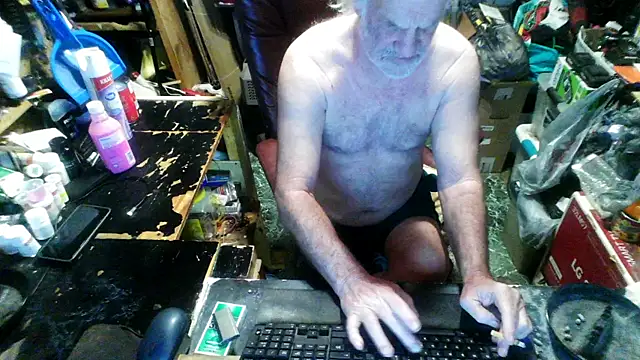 russtee online show from January 7, 10:12 pm