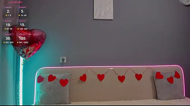 Malika Lisan online show from February 15, 2:08 am