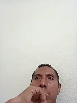 Snapshot of desnudo_Sexoxo chatting on December 7, 3:14 am desnudo Sexoxo online show from December 7, 3:14 am