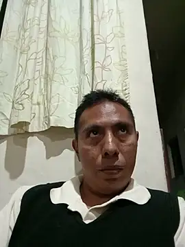 Snapshot of desnudo_Sexoxo chatting on January 12, 12:28 am desnudo Sexoxo online show from January 12, 12:28 am