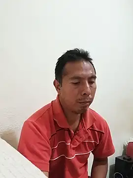 Snapshot of desnudo_Sexoxo chatting on January 28, 3:47 am desnudo Sexoxo online show from January 28, 3:47 am