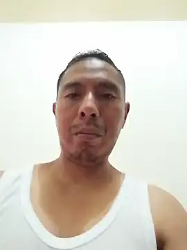 Snapshot of desnudo_Sexoxo chatting on February 16, 3:04 am desnudo Sexoxo online show from February 16, 3:04 am