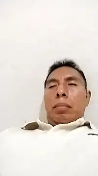 Snapshot of desnudo_Sexoxo chatting on February 27, 2:10 am desnudo Sexoxo online show from February 27, 2:10 am