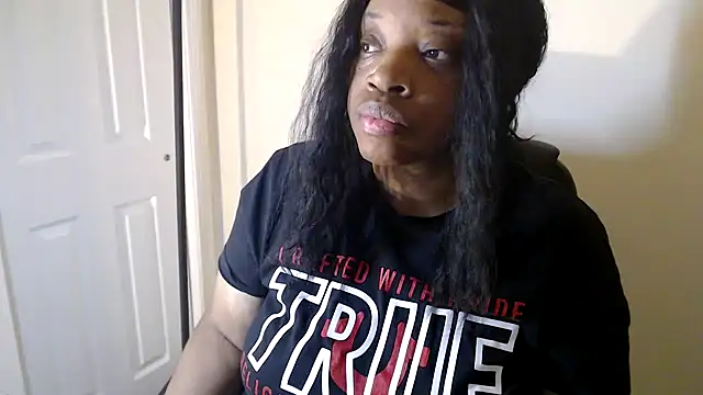 Sexymona1218 online show from February 27, 12:21 am