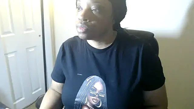 Sexymona1218 online show from March 16, 5:44 am