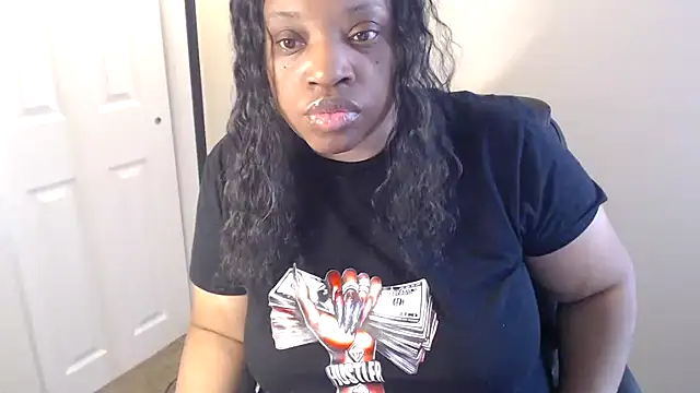 Snapshot of Sexymona1218 chatting on April 26, 5:54 pm Sexymona1218 online show from April 26, 5:54 pm