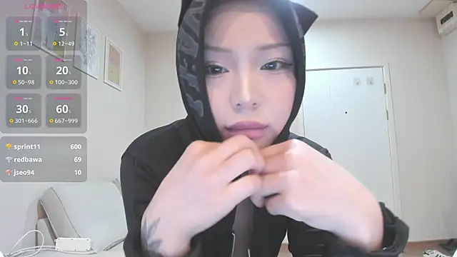 SaliUong online show from February 21, 10:28 am