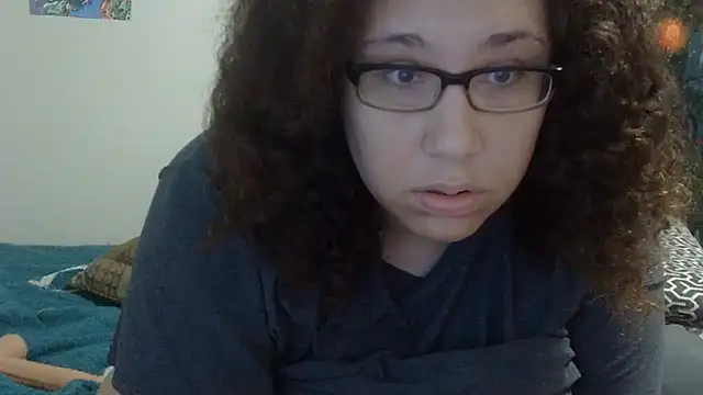 Snapshot of Theplayfulbbw chatting on July 6, 3:14 pm Theplayfulbbw online show from July 6, 3:14 pm
