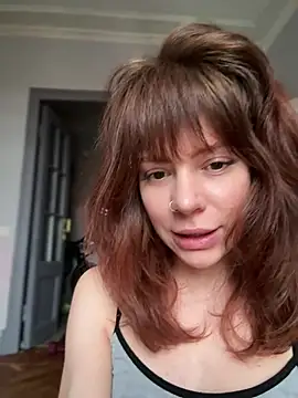 Snapshot of Oopsfoxy chatting on February 19, 6:20 am Oopsfoxy online show from February 19, 6:20 am