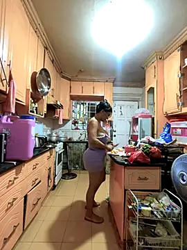 sweetieme online show from November 19, 1:05 am