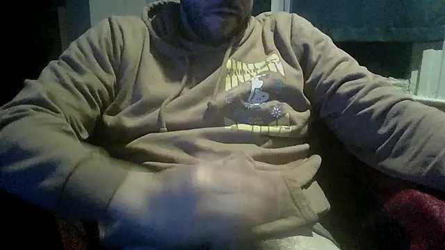 loozamangos online show from December 5, 6:00 am