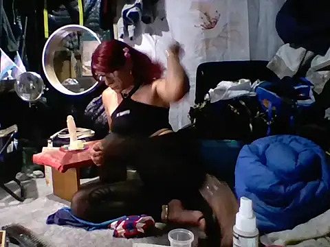 Snapshot of sissyvee chatting on September 12, 9:59 pm sissyvee online show from September 12, 9:59 pm