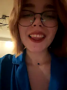 Snapshot of Nami_ninja chatting on December 1, 8:09 pm Nami ninja online show from December 1, 8:09 pm